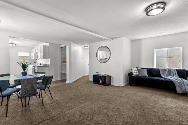 1616 Columbus Boulevard, Kokomo, IN 46901