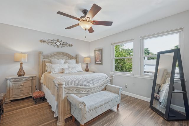 7621 Woodthrush Drive 18, Dallas, TX 75230