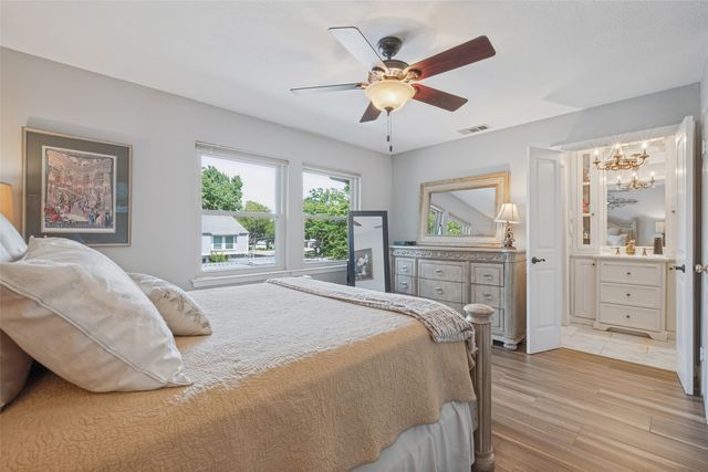 7621 Woodthrush Drive 18, Dallas, TX 75230