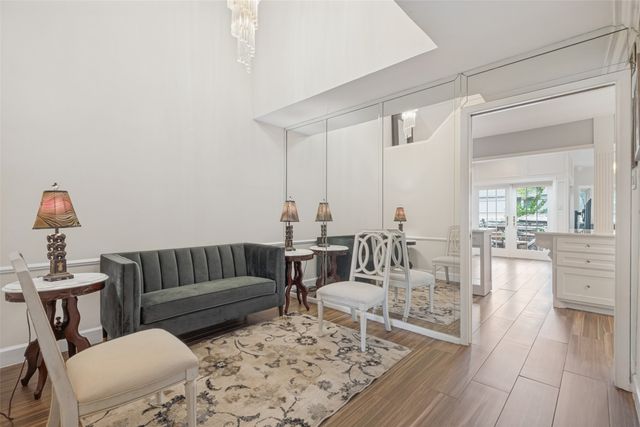 7621 Woodthrush Drive 18, Dallas, TX 75230