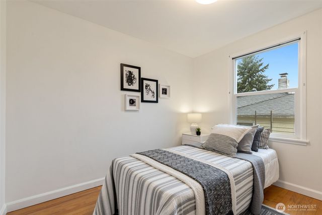 3854 48th Avenue SW, Seattle, WA 98116