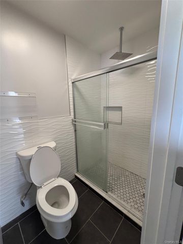 52-25 Van Dam Street 2, Long Island City, NY 11101