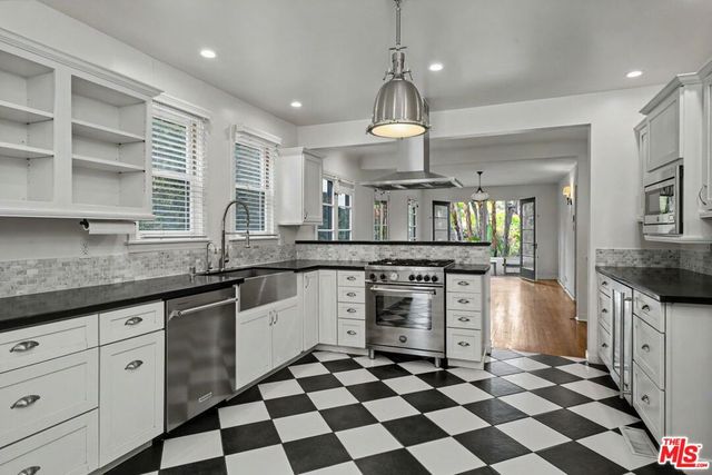 1262 S Burnside Avenue, Los Angeles, CA 90019