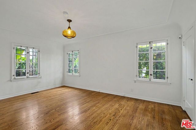 1262 S Burnside Avenue, Los Angeles, CA 90019