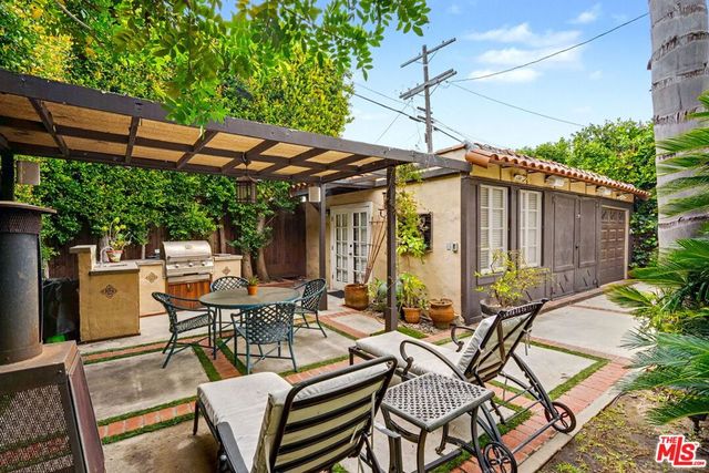 1262 S Burnside Avenue, Los Angeles, CA 90019