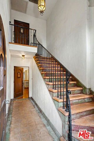 1262 S Burnside Avenue, Los Angeles, CA 90019