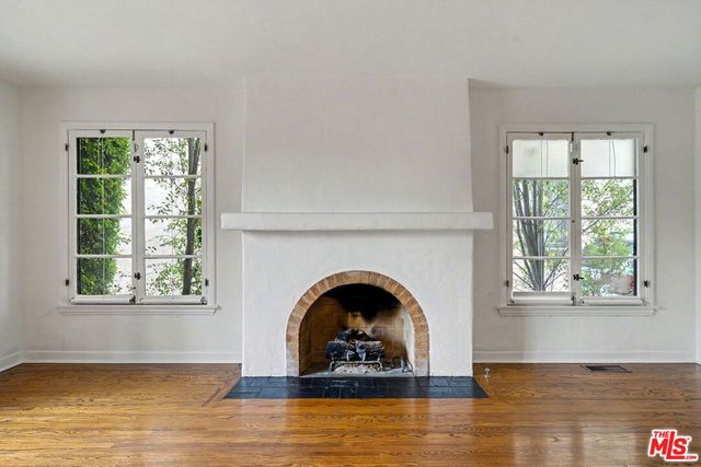 1262 S Burnside Avenue, Los Angeles, CA 90019