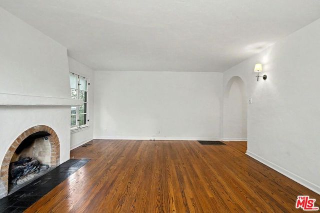 1262 S Burnside Avenue, Los Angeles, CA 90019