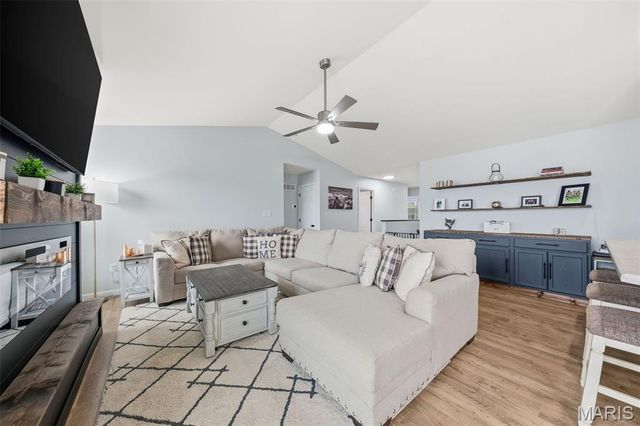 143 Prairie Wind Drive, Wentzville, MO 63385