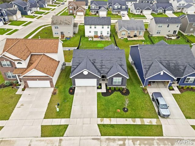 143 Prairie Wind Drive, Wentzville, MO 63385