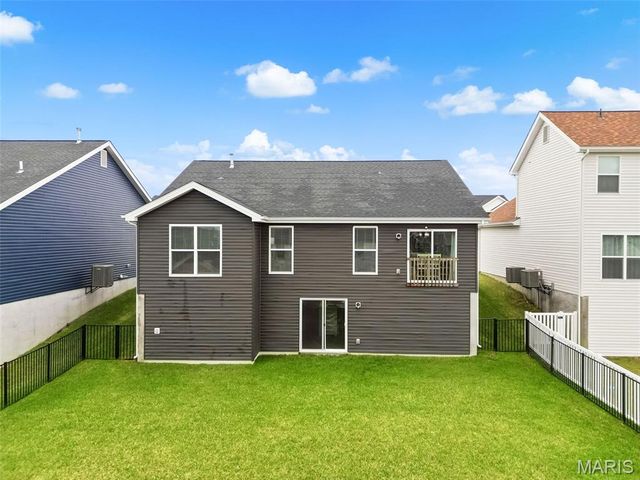 143 Prairie Wind Drive, Wentzville, MO 63385