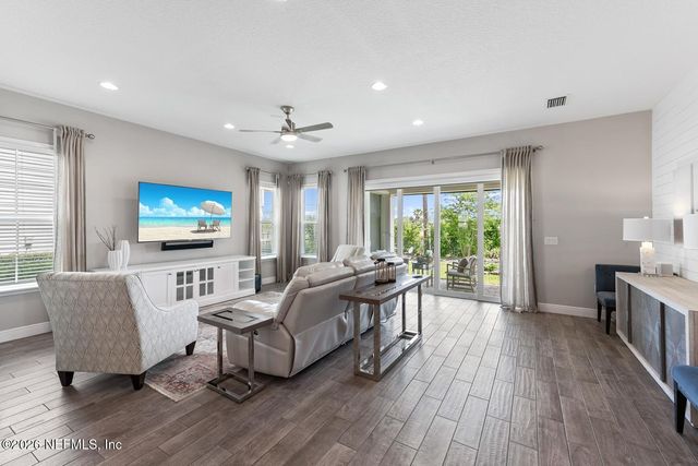 69 RUM RUNNER Way, St. Johns, FL 32259