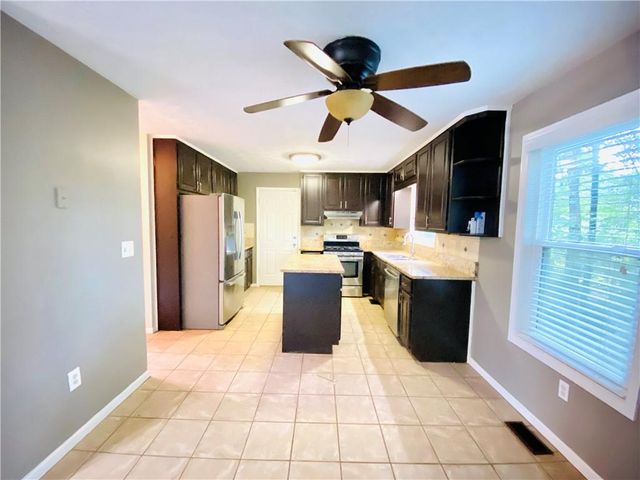 4090 Riversong Drive, Suwanee, GA 30024