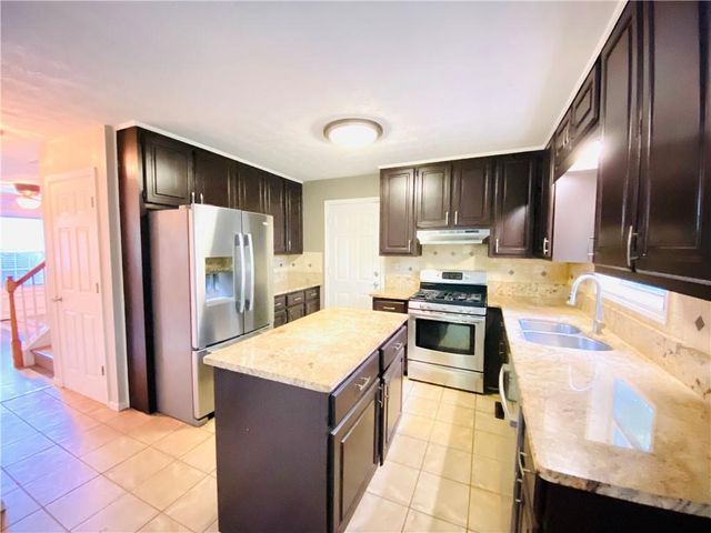 4090 Riversong Drive, Suwanee, GA 30024