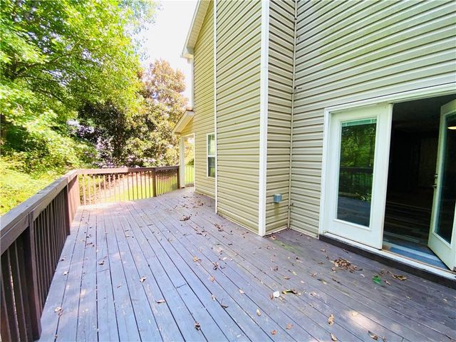 4090 Riversong Drive, Suwanee, GA 30024