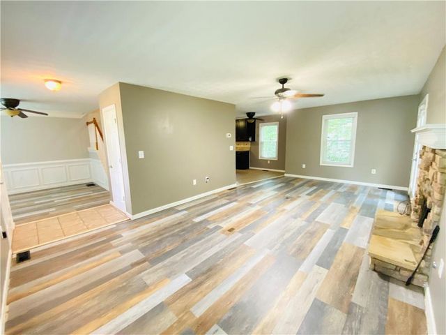 4090 Riversong Drive, Suwanee, GA 30024