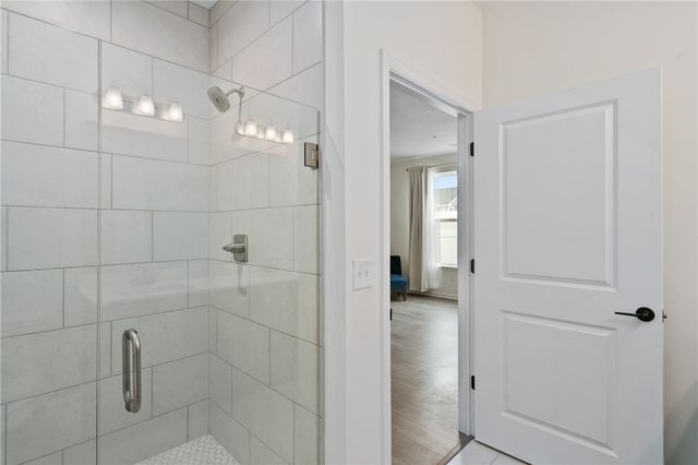 151 Village Ln, Finleyville, PA 15332