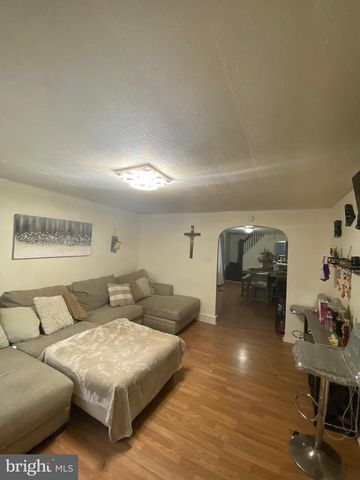 1047 COTTON ST SE, Reading, PA 19602