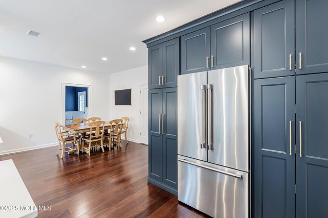 12 Linda Lane, Tinton Falls, NJ 07724