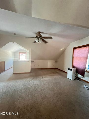 551 Ansonia Street, Oregon, OH 43616