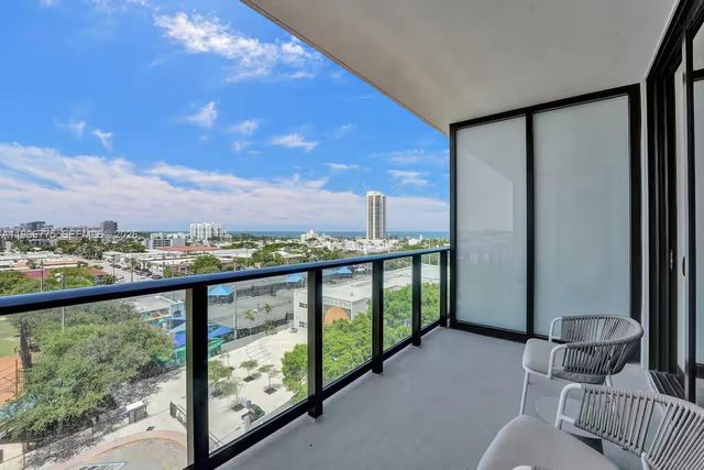 580 72nd St 705, Miami Beach, FL 33141