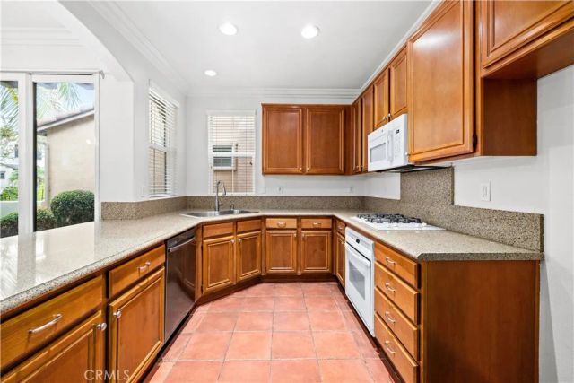 10 Amy Way, Ladera Ranch, CA 92694