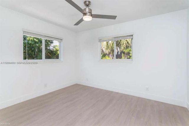 1421 NE 30th Ct 1412, Oakland Park, FL 33334