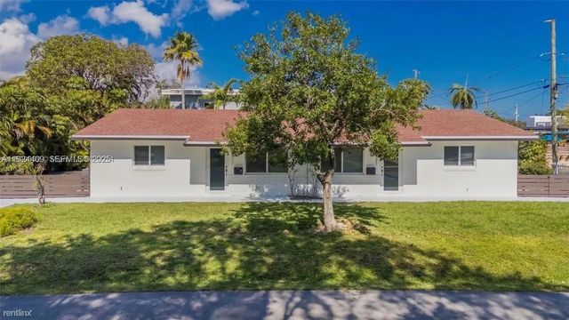 1421 NE 30th Ct 1412, Oakland Park, FL 33334