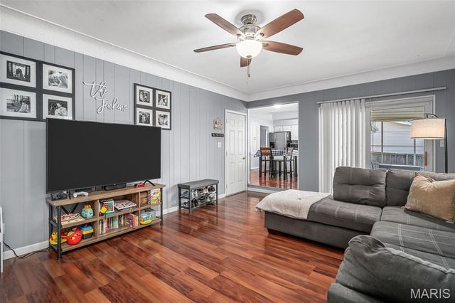 3005 Headland Drive, St Charles, MO 63301