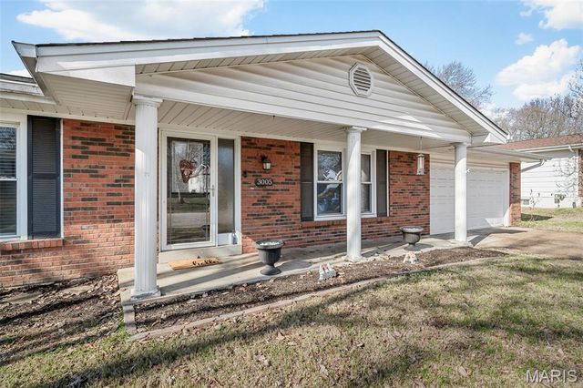 3005 Headland Drive, St Charles, MO 63301