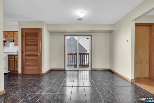 4-10 St Francis Street, Newark, NJ 07105