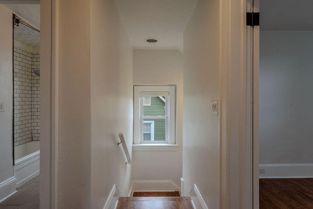 521 Riverland RD SE, Roanoke, VA 24014