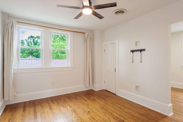 521 Riverland RD SE, Roanoke, VA 24014