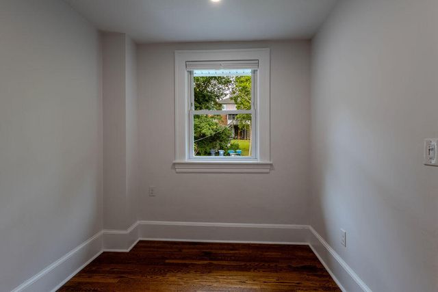 521 Riverland RD SE, Roanoke, VA 24014
