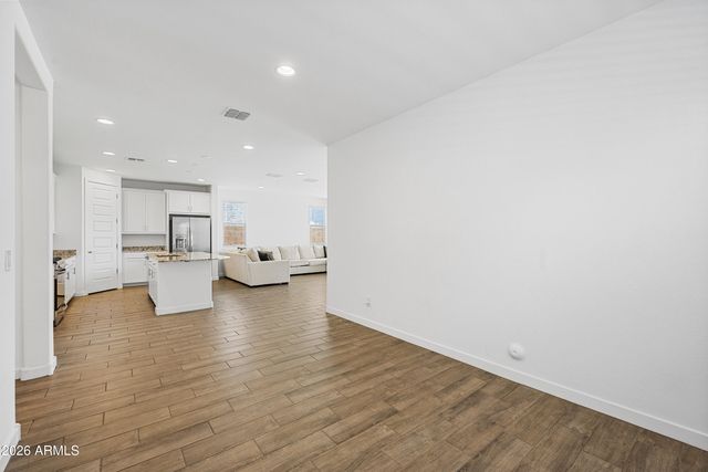 32519 N 21st Avenue, Phoenix, AZ 85085
