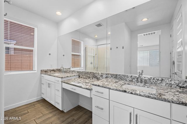 32519 N 21st Avenue, Phoenix, AZ 85085