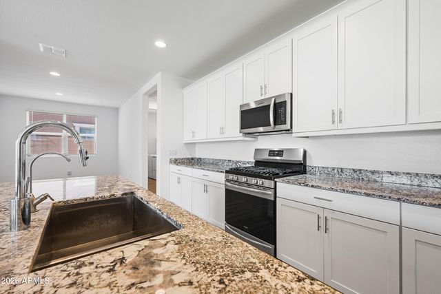 32519 N 21st Avenue, Phoenix, AZ 85085