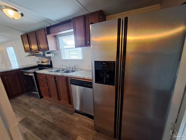 2821 Hillcrest Ave 8, Pensacola, FL 32526