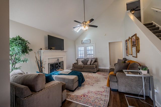 1470 WOOD TRAIL CIR, Memphis, TN 38016