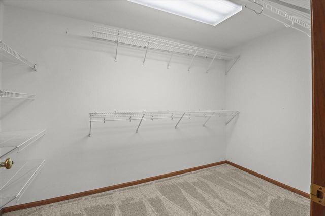 635 Constitution LANE, De Forest, WI 53532