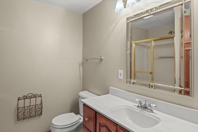 635 Constitution LANE, De Forest, WI 53532