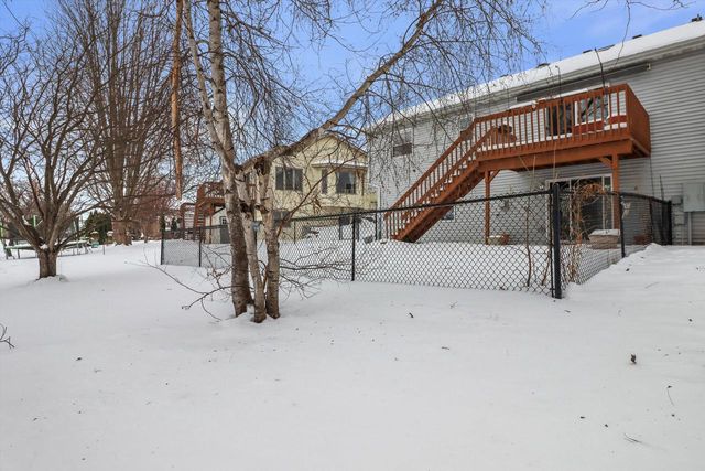 635 Constitution LANE, De Forest, WI 53532