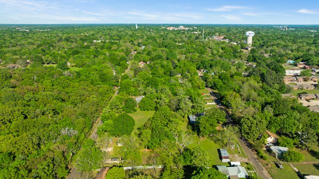 2617 Graham Street, Paris, TX 75460