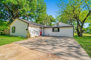 2617 Graham Street, Paris, TX 75460