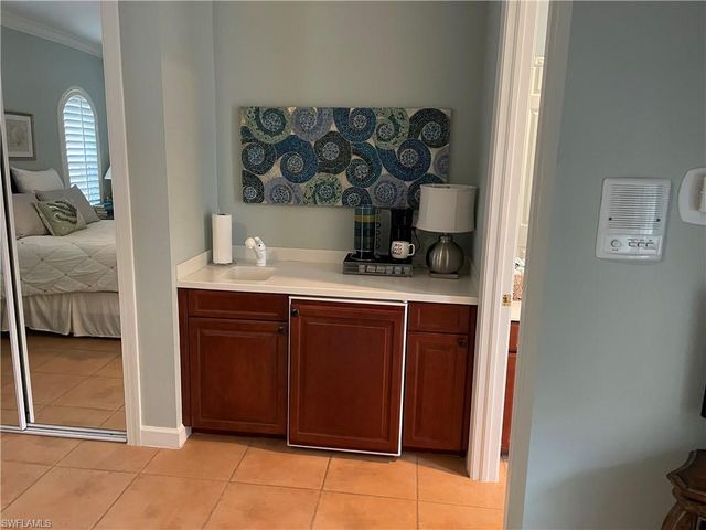 3683 Olde Cottage LN, Bonita Springs, FL 34134