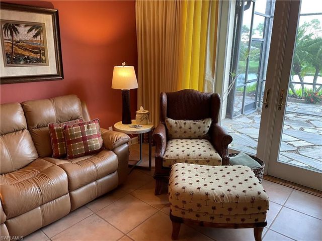 3683 Olde Cottage LN, Bonita Springs, FL 34134