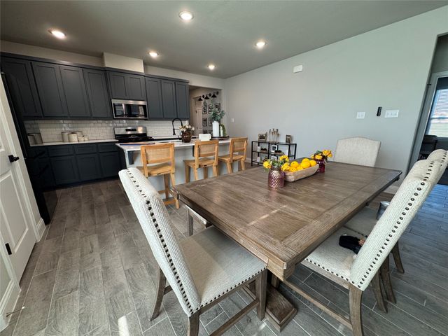 1818 Zion Drive, Lancaster, TX 75134