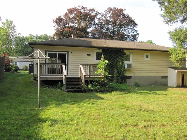 15 Lilian Road, Framingham, MA 01701