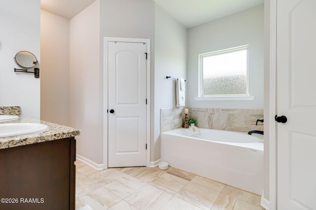 521 Elwick Drive, Lafayette, LA 70507