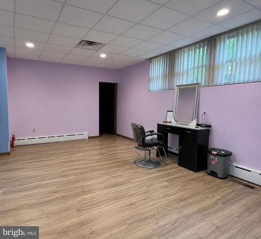 483 N FRONT ST, Steelton, PA 17113